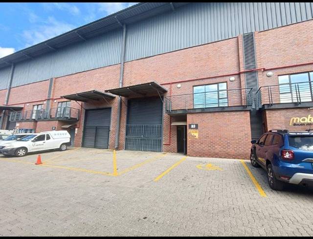 INDUSTRIAL PROPERTY TO RENT IN LASER PARK